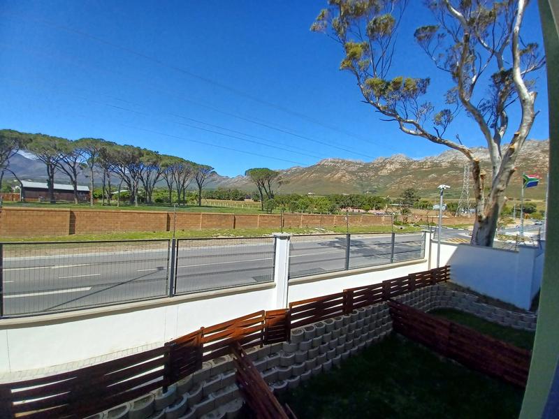 To Let 1 Bedroom Property for Rent in Greenbay Eco Estate Western Cape
